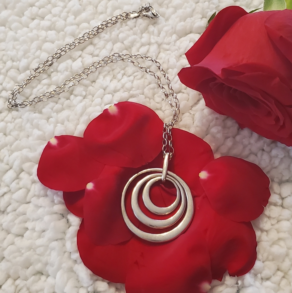 ganezzi silver necklace - Picture 2 of 4
